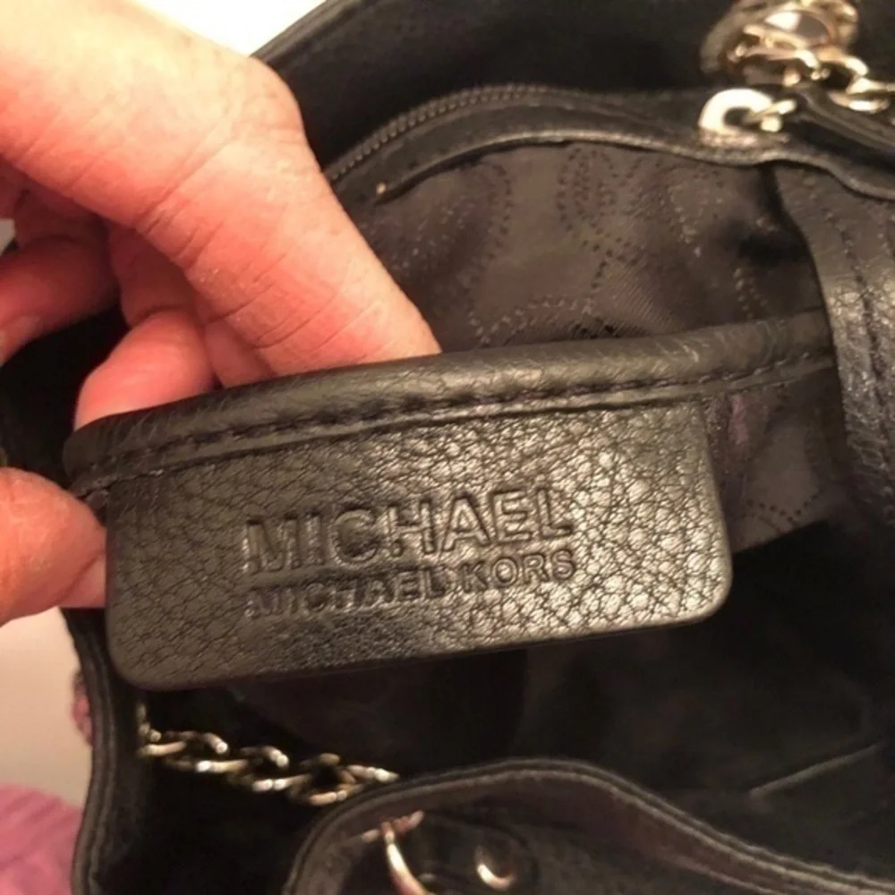 Michael kors black leather jet set chain bag purse